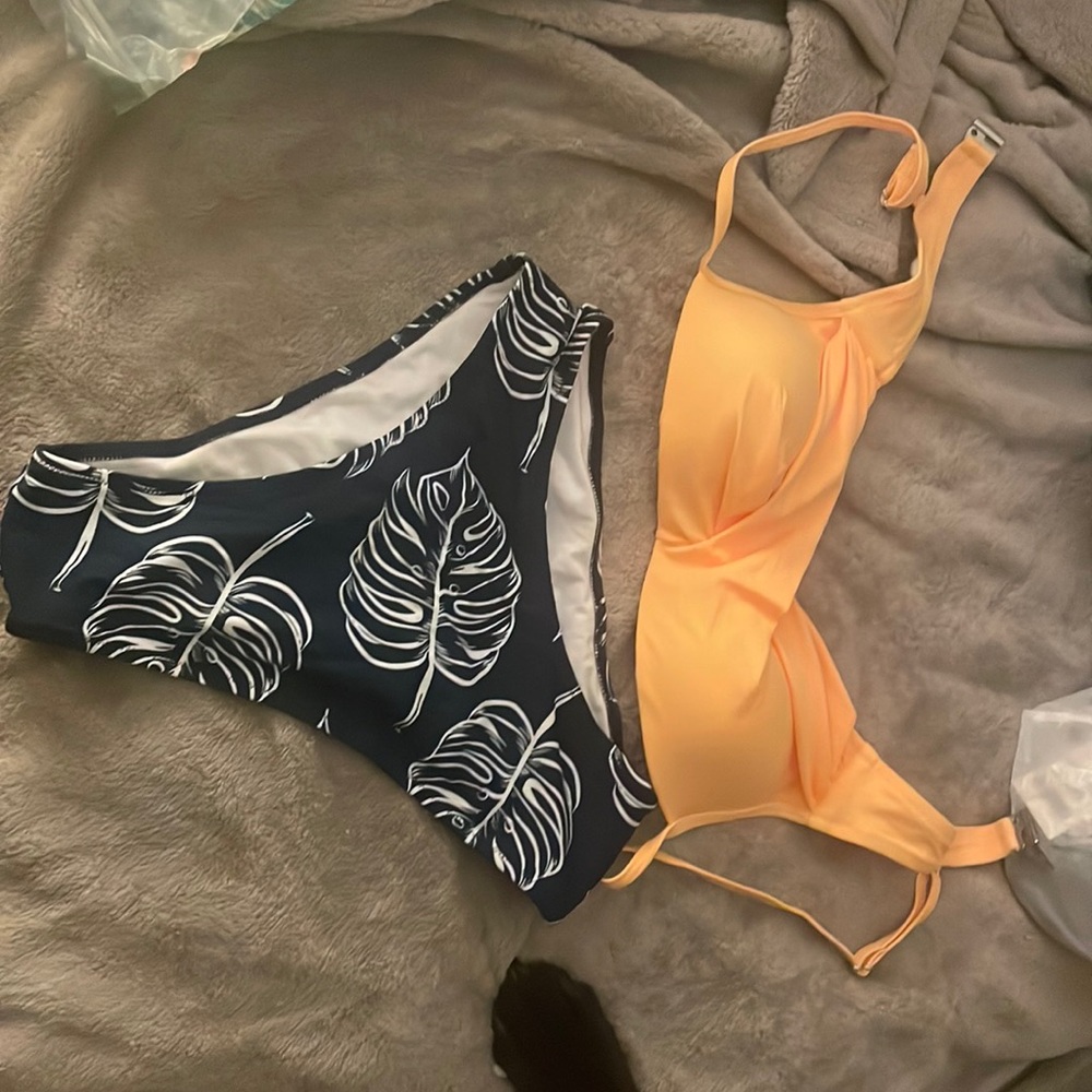 Bikini